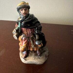 Royal Doulton Good King Wenceslas minature
